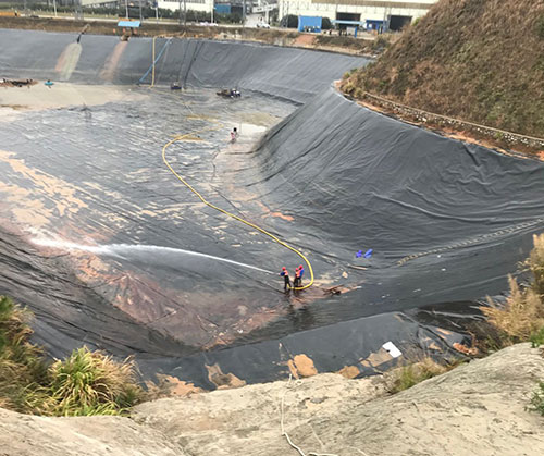 商都废水池清理